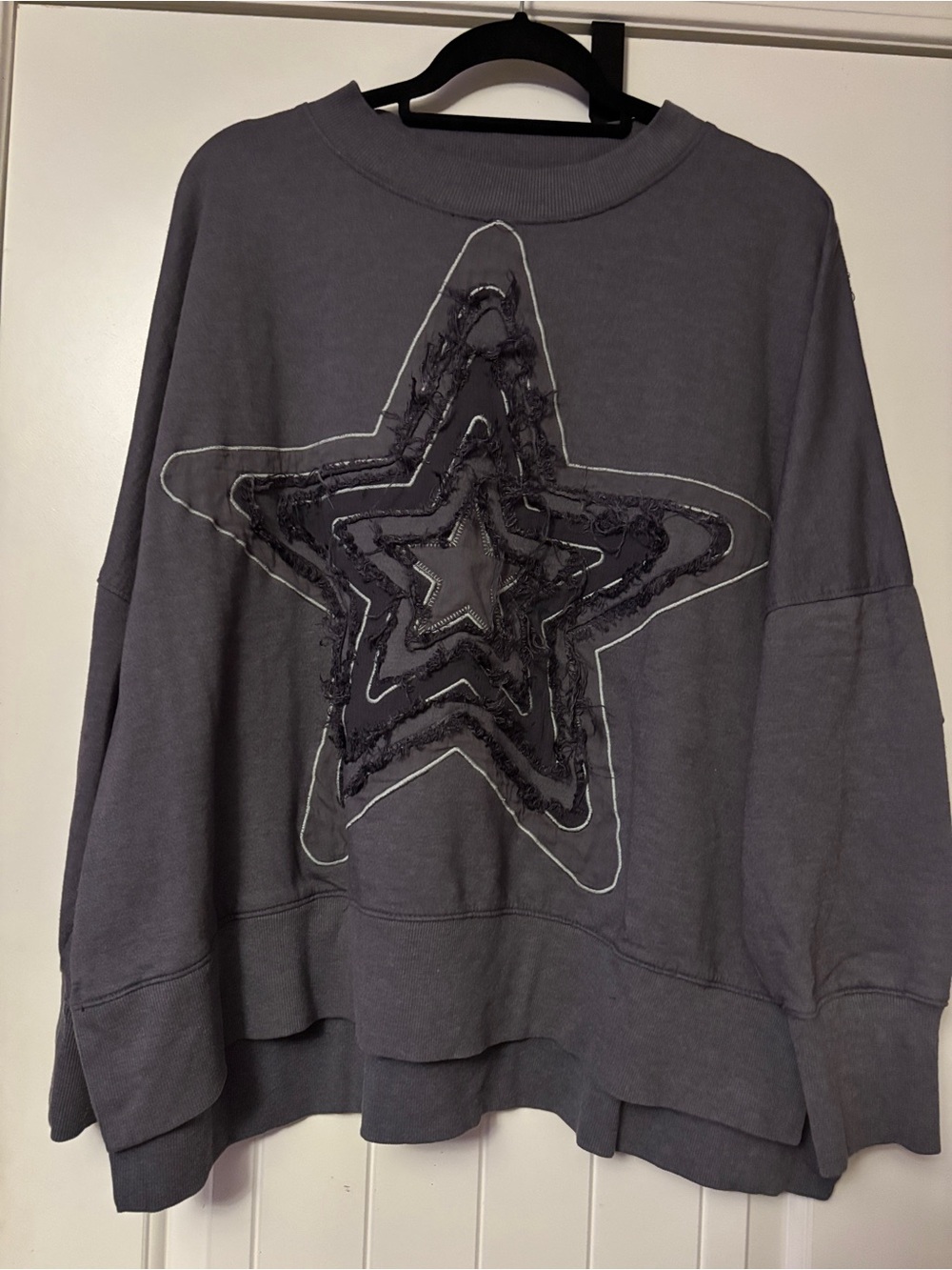 EARTHBOUND Washed Charcoal Star Appliqué Crewneck